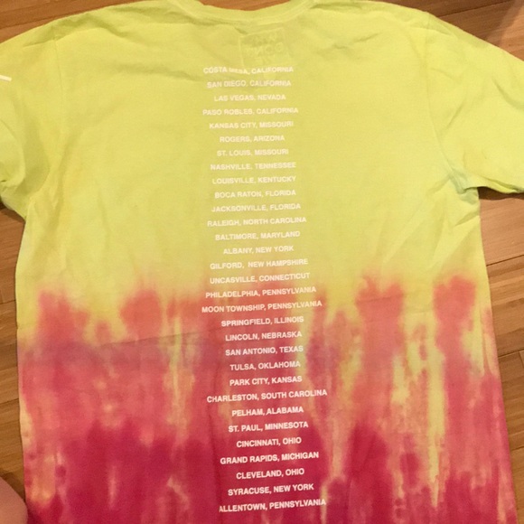 Why Don’t We Tee Official Band Merch NWT Tie Dye - Picture 5 of 6